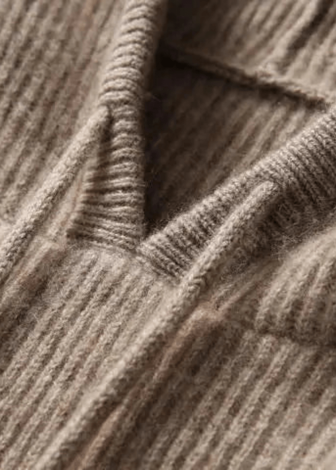 ANJA - STRICKPULLOVER MIT LÄSSIGER KAPUZE